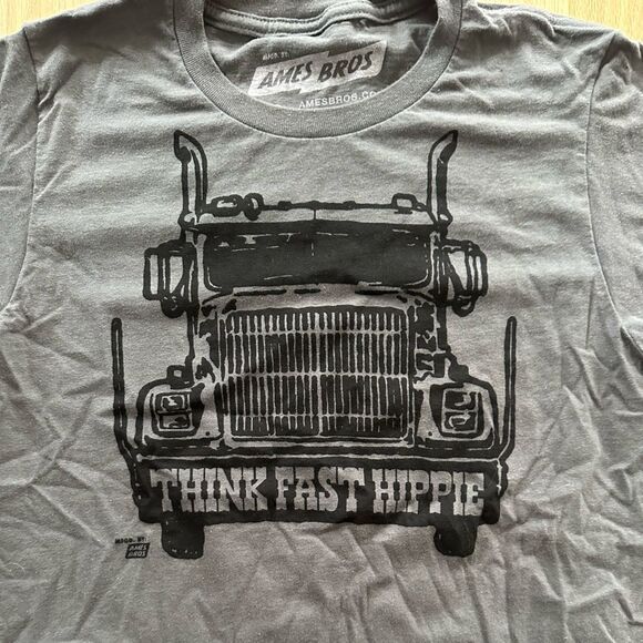 Ames Bros Think Fast Hippie Grey T-Shirt size Small - Picture 2 of 5
